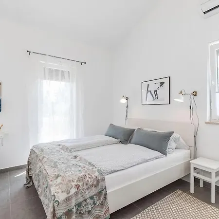 1-bedroom