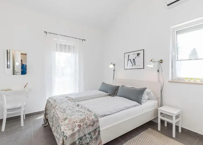 1-bedroom